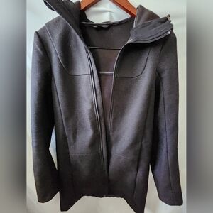 Lululemon Hooded Jacket. Size Medium